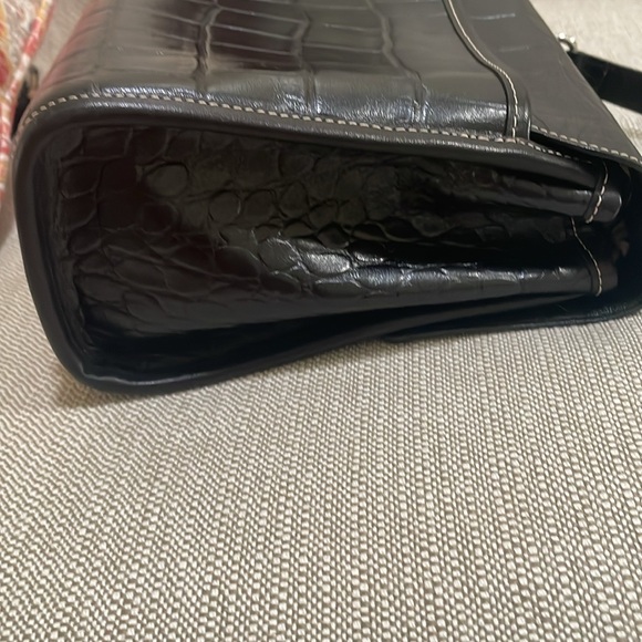 Brighton Handbag - Picture 6 of 12